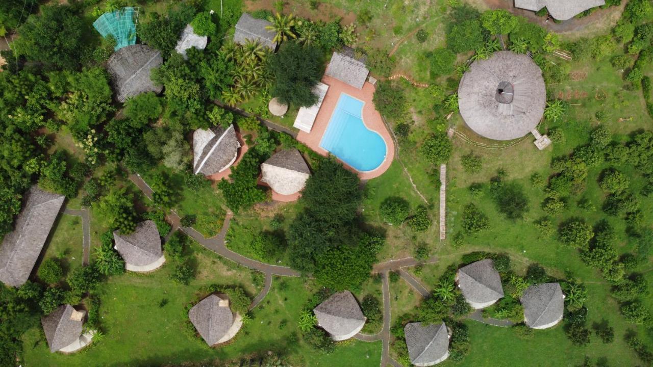 Hanchey Bamboo Resort Kampong Cham Exterior foto