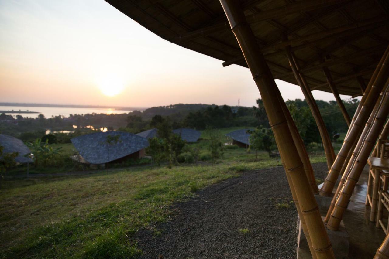 Hanchey Bamboo Resort Kampong Cham Exterior foto